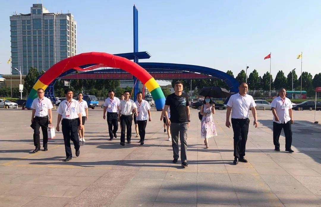 集团董事局主席金位海检查广饶金田小商品批发市场